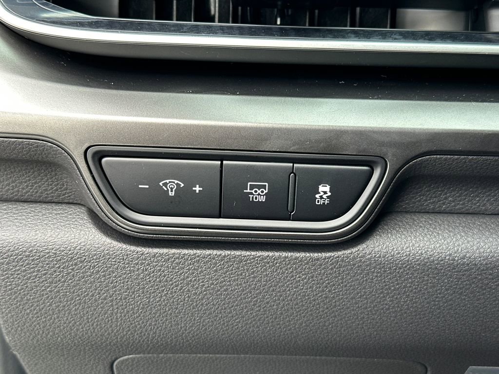 New 2026 Kia Carnival SX w/ SX Dark Edition Package FWD image 22