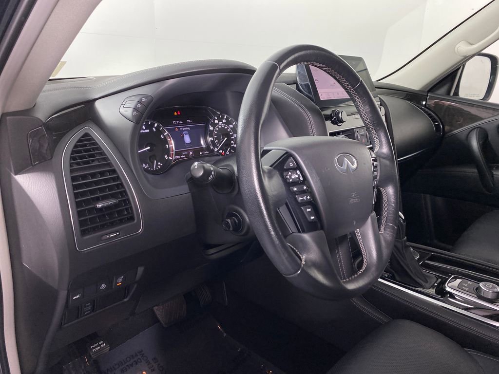 Used 2024 INFINITI QX80 Luxe image 11