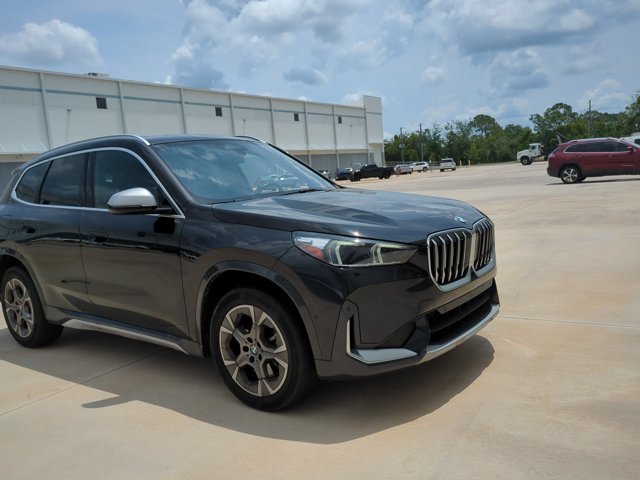 Used 2023 BMW X1 xDrive28i w/ Convenience Package AWD/4WD image 3