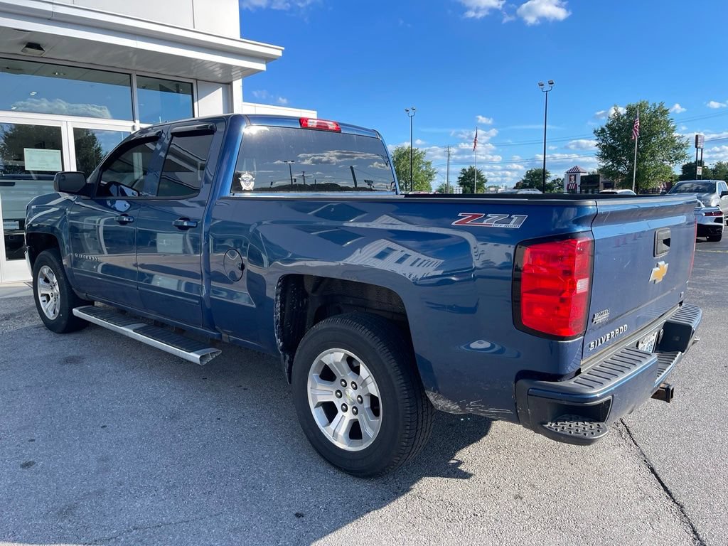 Used 2016 Chevrolet Silverado 1500 LT w/ All Star Edition AWD/4WD image 4