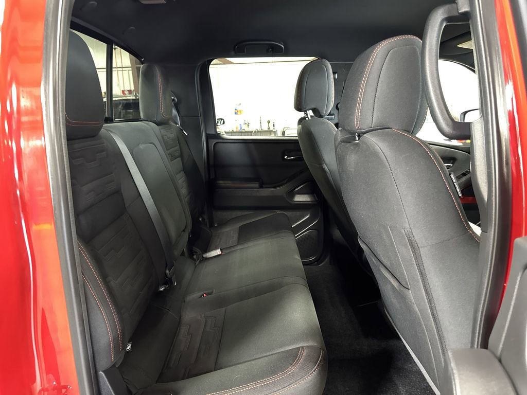 Used 2023 Nissan Frontier PRO-4X w/ Technology Package AWD/4WD image 29