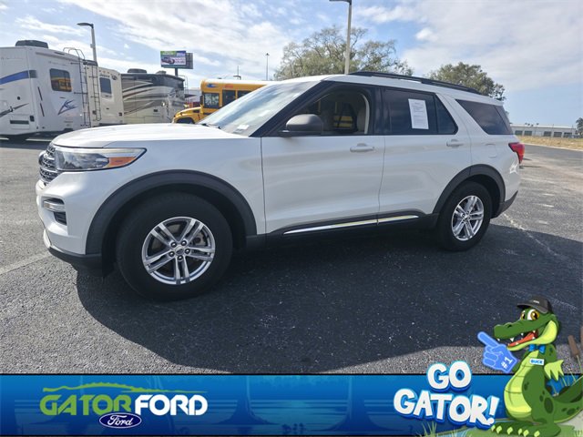 Used 2020 Ford Explorer XLT w/ Equipment Group 202A image 9