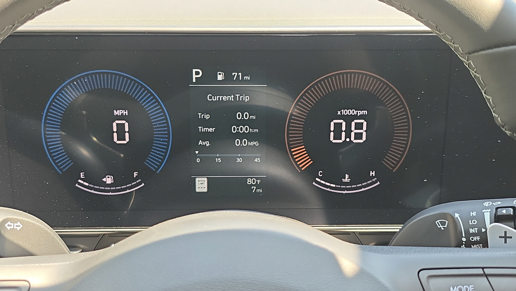 New 2026 Hyundai Kona SEL Premium FWD image 17