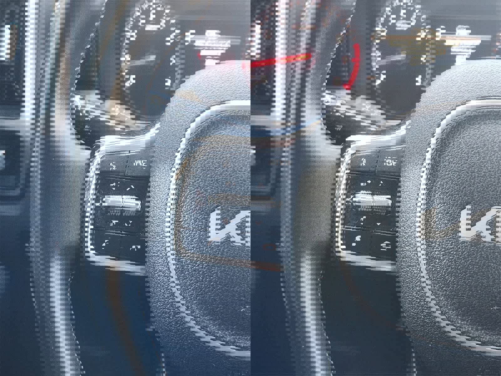 Certified 2022 Kia Sorento S image 25