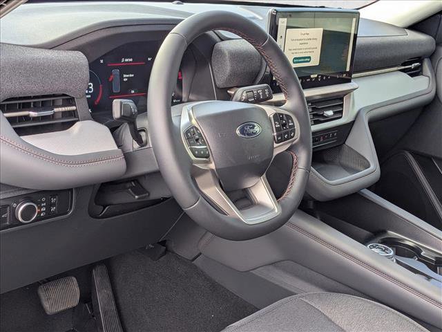 New 2026 Ford Explorer Active image 3