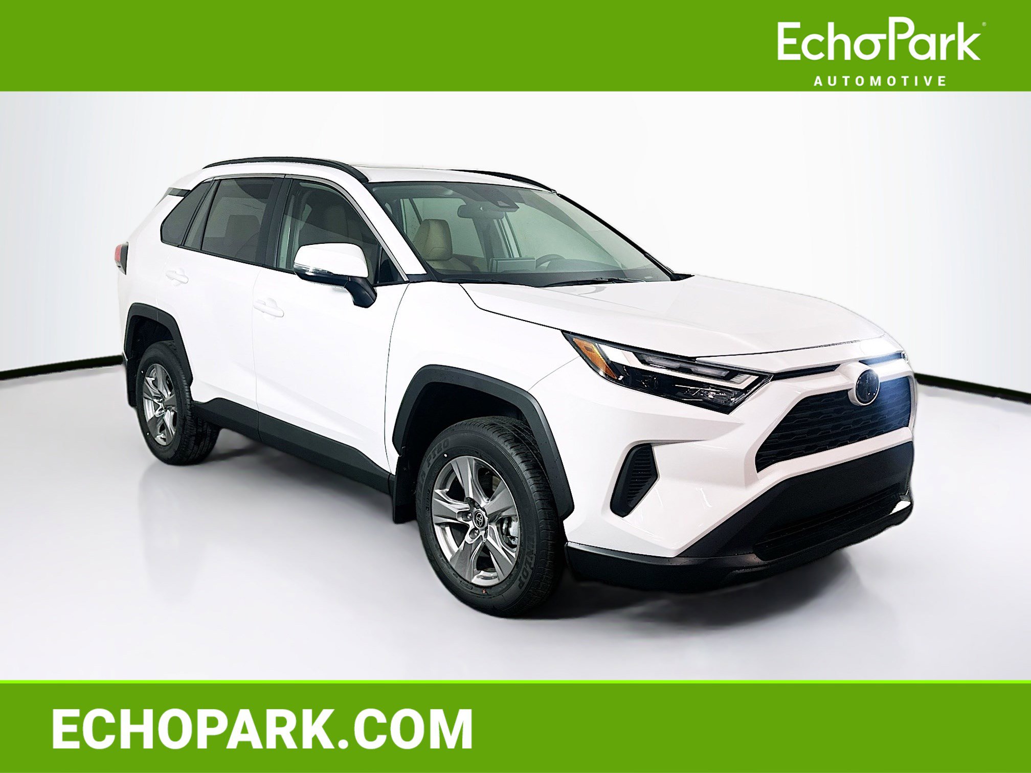 Used 2025 Toyota RAV4 XLE w/ Convenience Package image 1