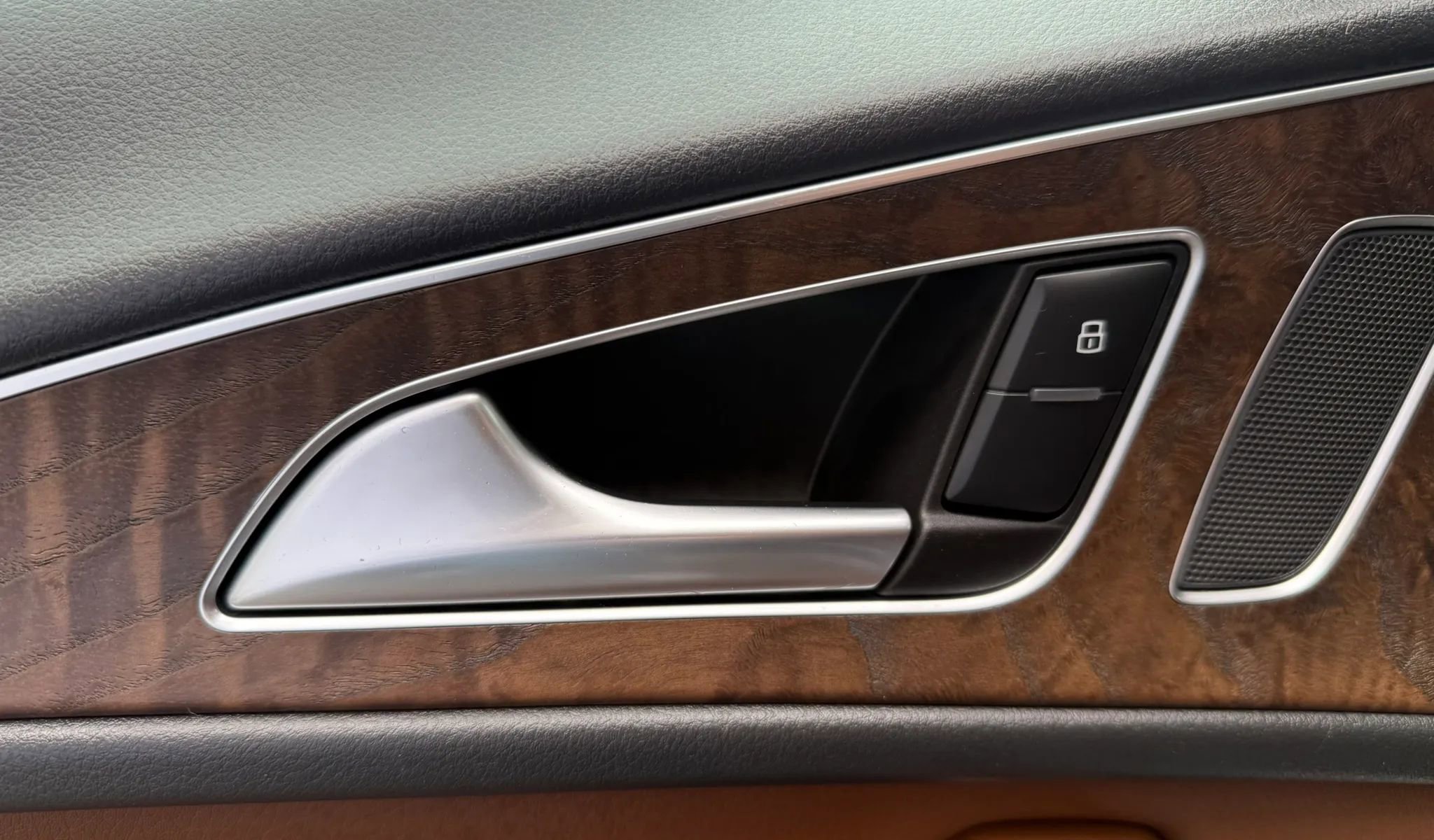 Used 2012 Audi A6 2.0T Premium Plus FWD image 31