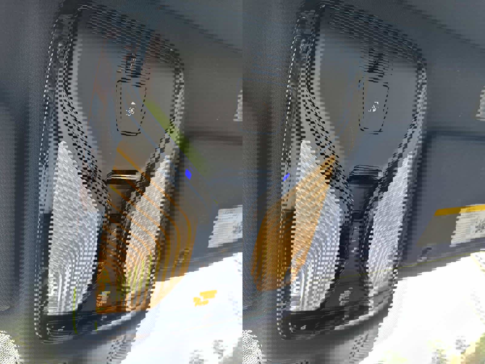 Used 2021 BMW M550i xDrive w/ Executive Package image 33