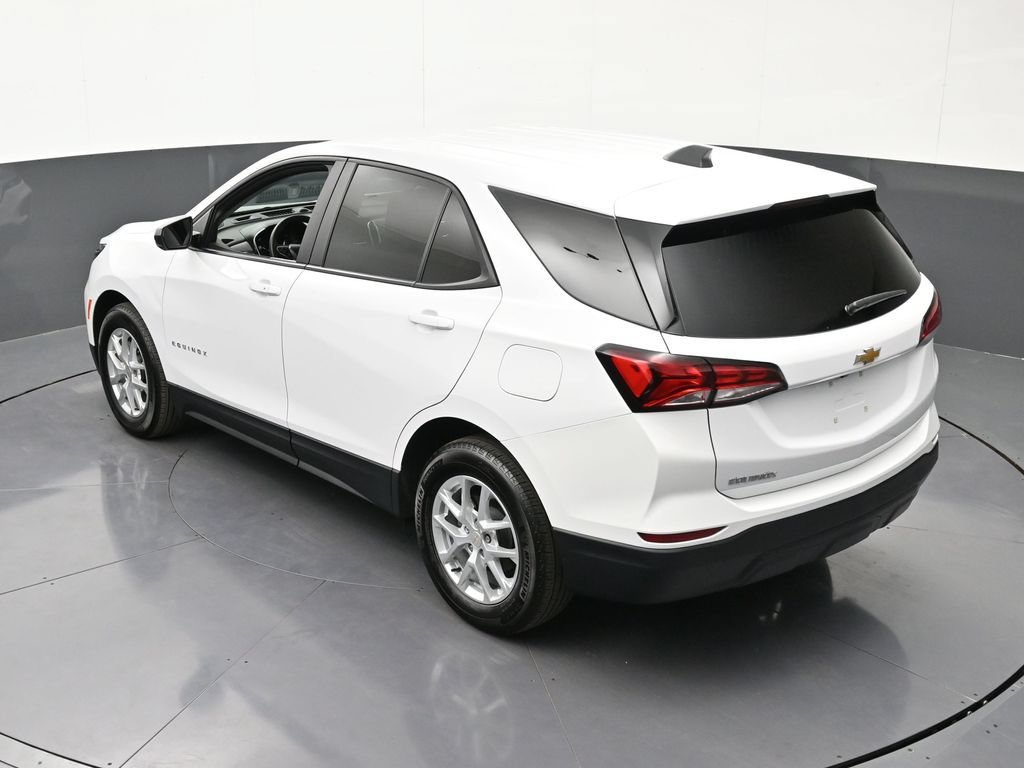 Used 2024 Chevrolet Equinox LS w/ LS Convenience Package FWD image 18