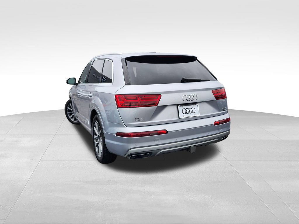 Used 2018 Audi Q7 3.0T Premium Plus w/ Premium Plus Package AWD/4WD image 4