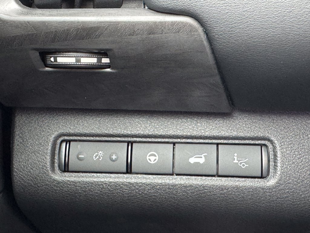 New 2026 Nissan Pathfinder Platinum AWD/4WD image 21