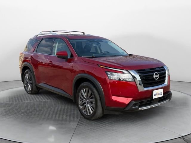 Used 2024 Nissan Pathfinder SL w/ SL Premium Package image 1