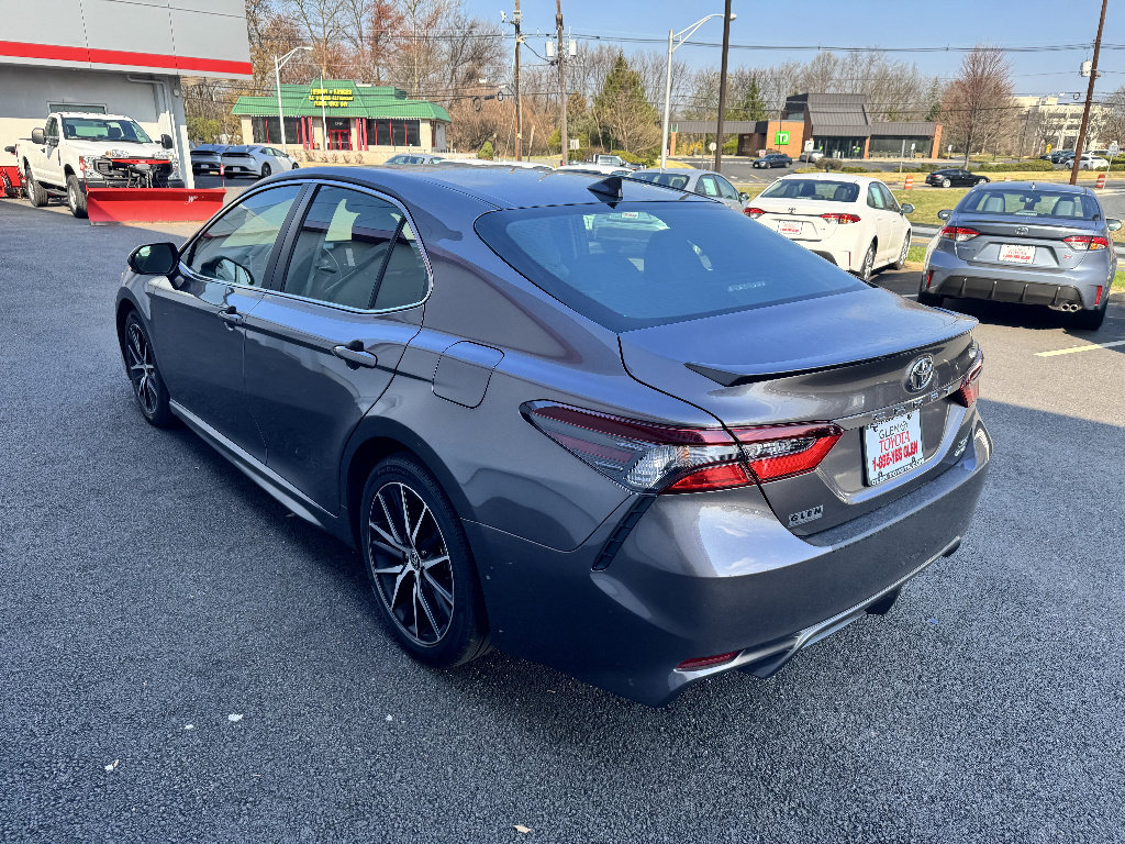 Used 2023 Toyota Camry SE w/ Cold Weather Package image 7
