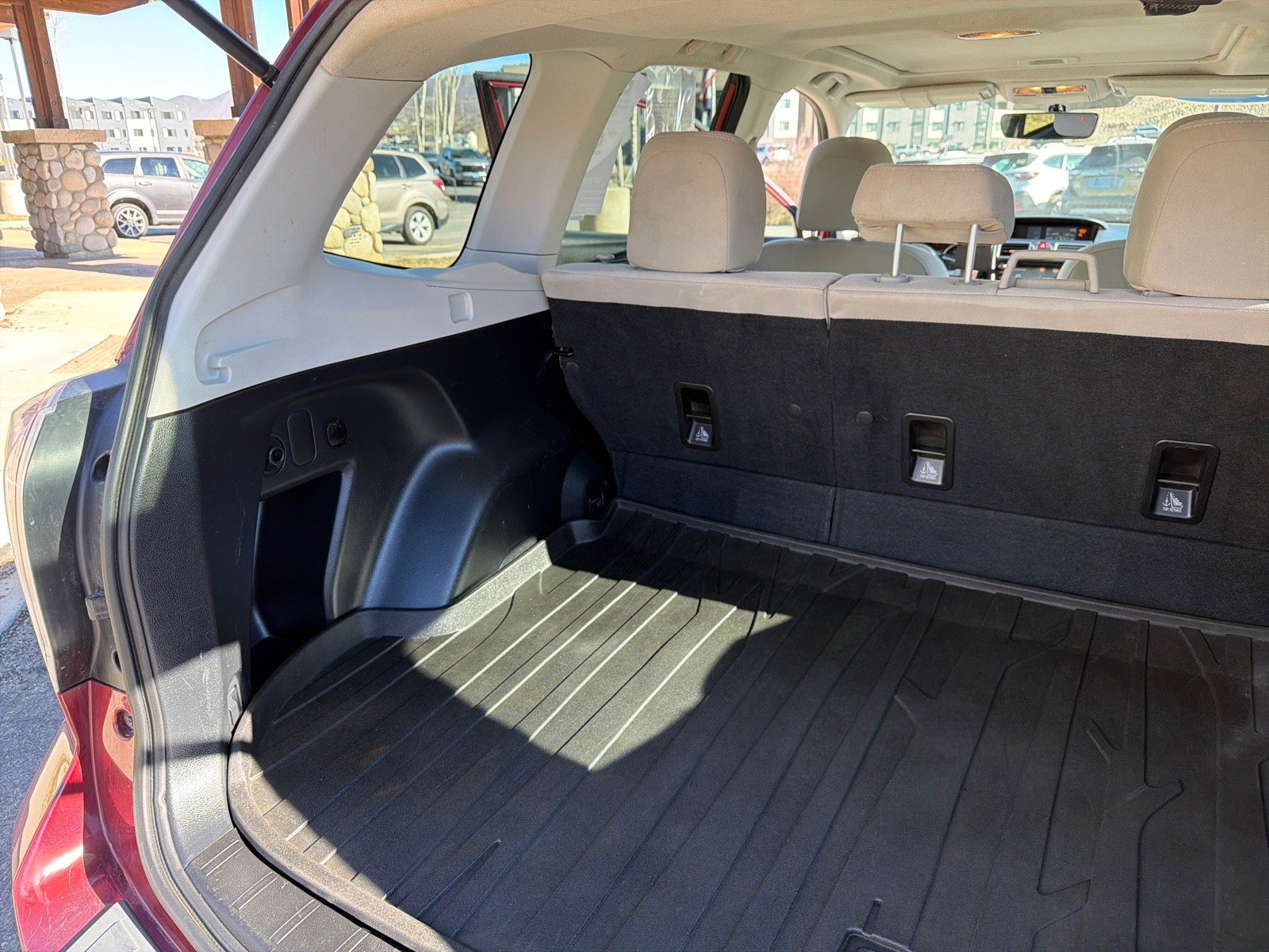 Used 2018 Subaru Forester 2.5i Premium w/ All-Weather Package image 29