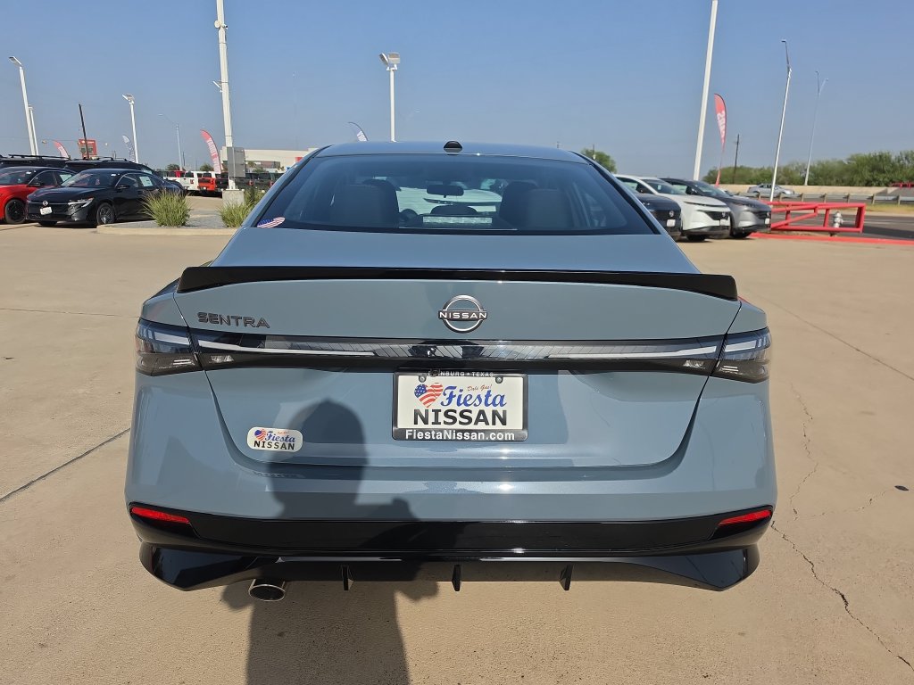 New 2027 Nissan Sentra SR FWD image 5