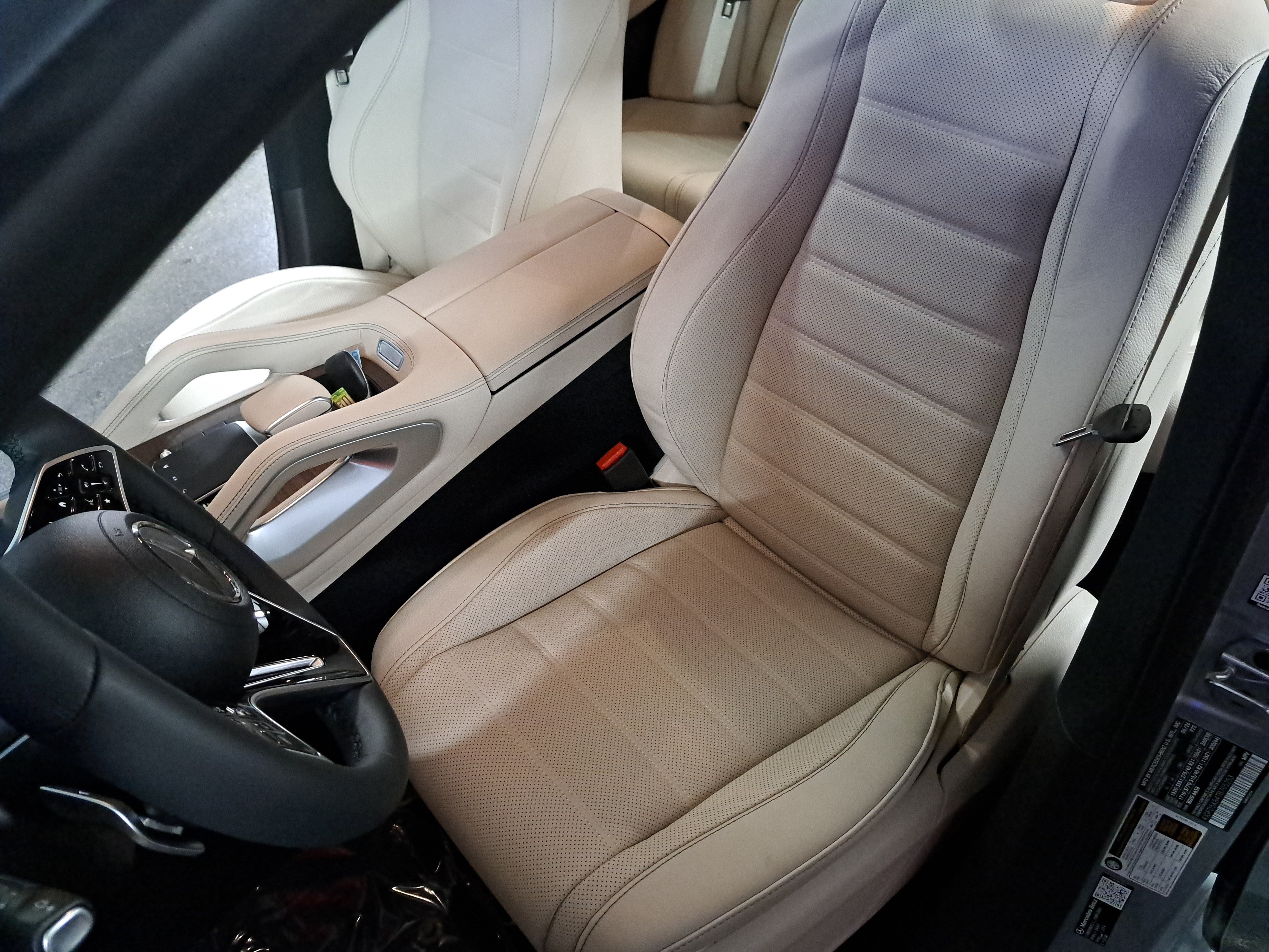 New 2026 Mercedes-Benz GLE 450 4MATIC Coupe image 16