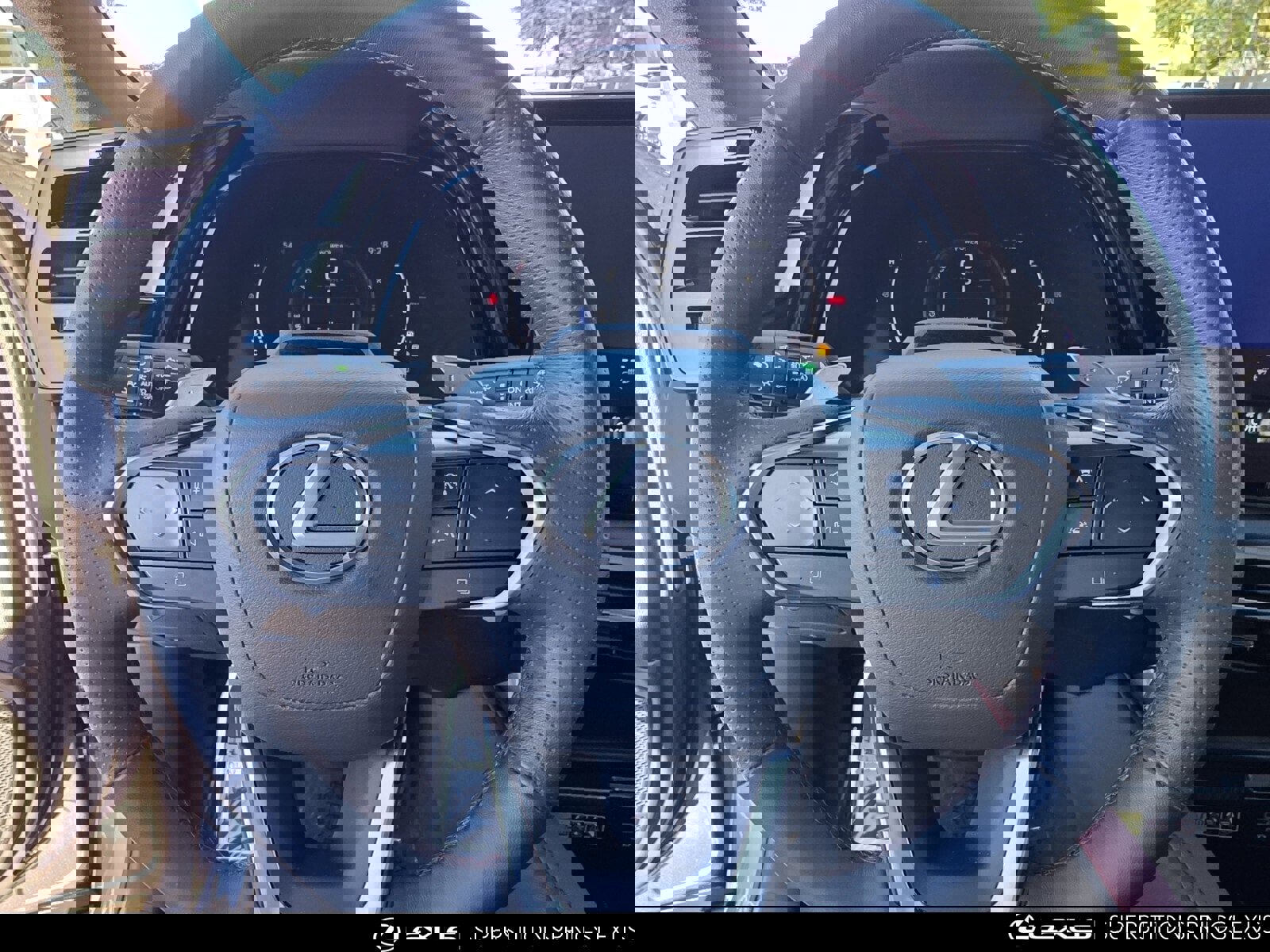 Certified 2023 Lexus RX 500h F Sport image 24