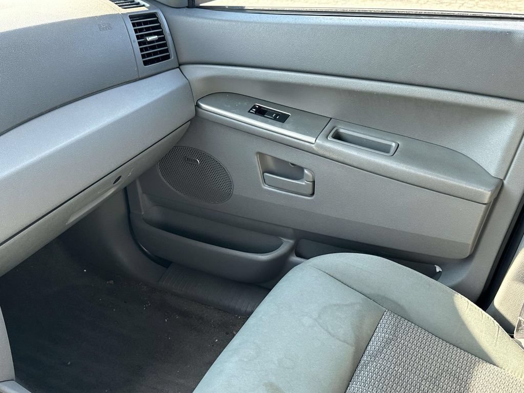 Used 2007 Jeep Grand Cherokee Laredo AWD/4WD image 31