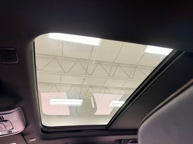 Certified 2024 Chevrolet Tahoe RST w/ Luxury Package image 21