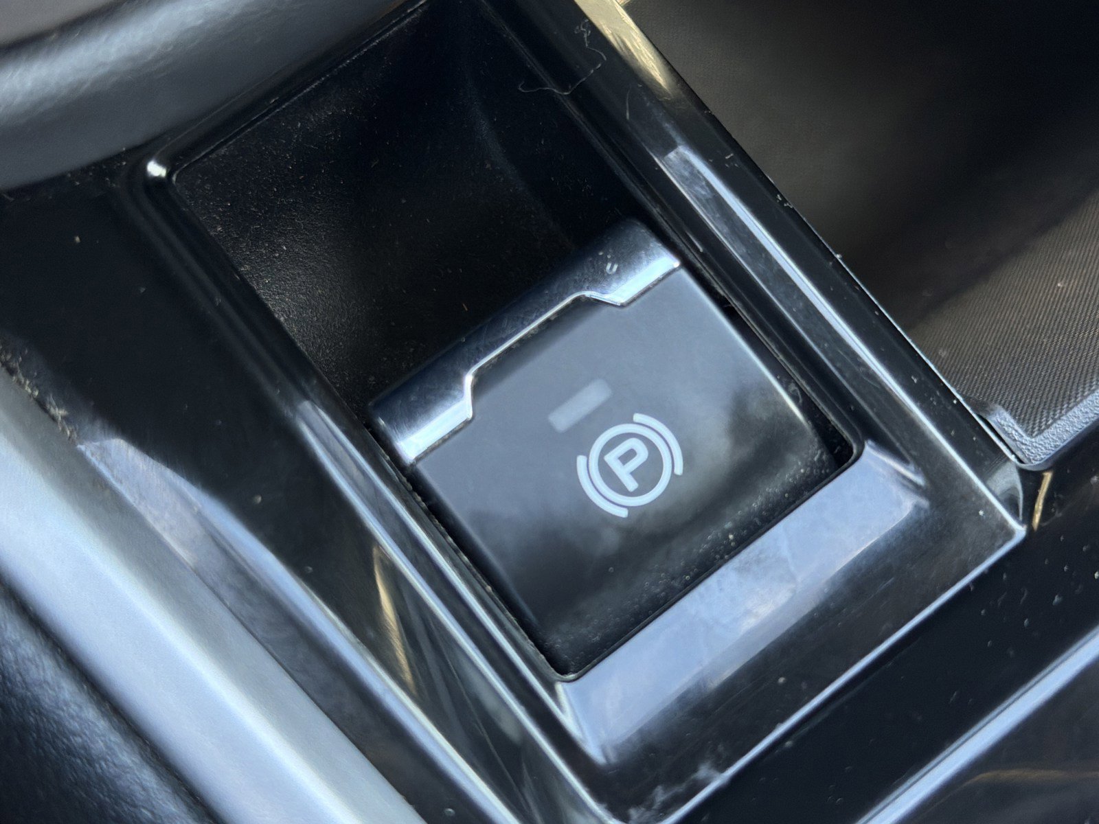 Certified 2024 Subaru Outback Limited image 29