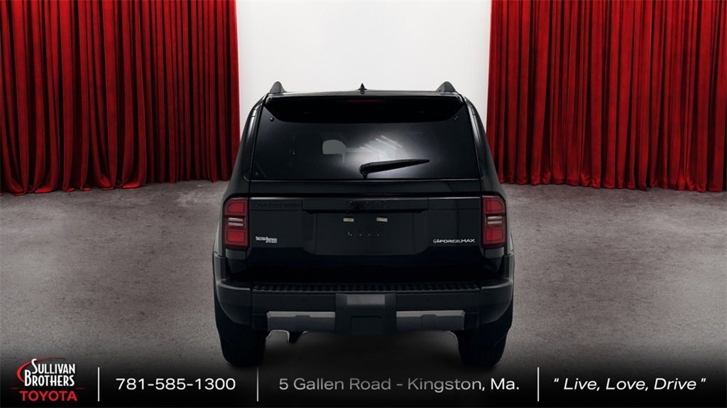 Used 2024 Toyota Land Cruiser image 6