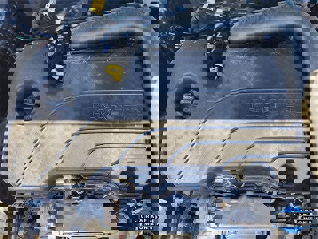 Used 2024 GMC Terrain SLT image 32