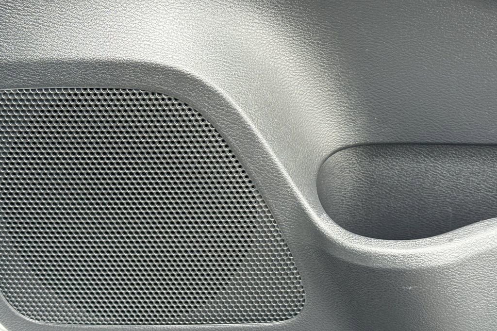 Used 2020 Nissan Versa S FWD image 26