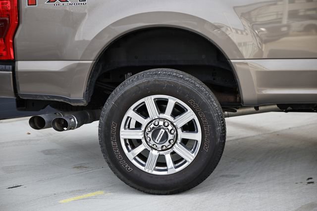 Used 2018 Ford F250 Limited w/ FX4 Off-Road Package image 8