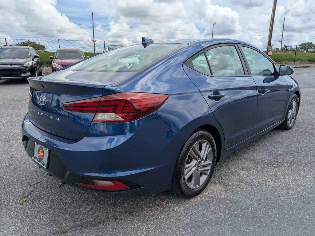 Used 2019 Hyundai Elantra SEL FWD image 5