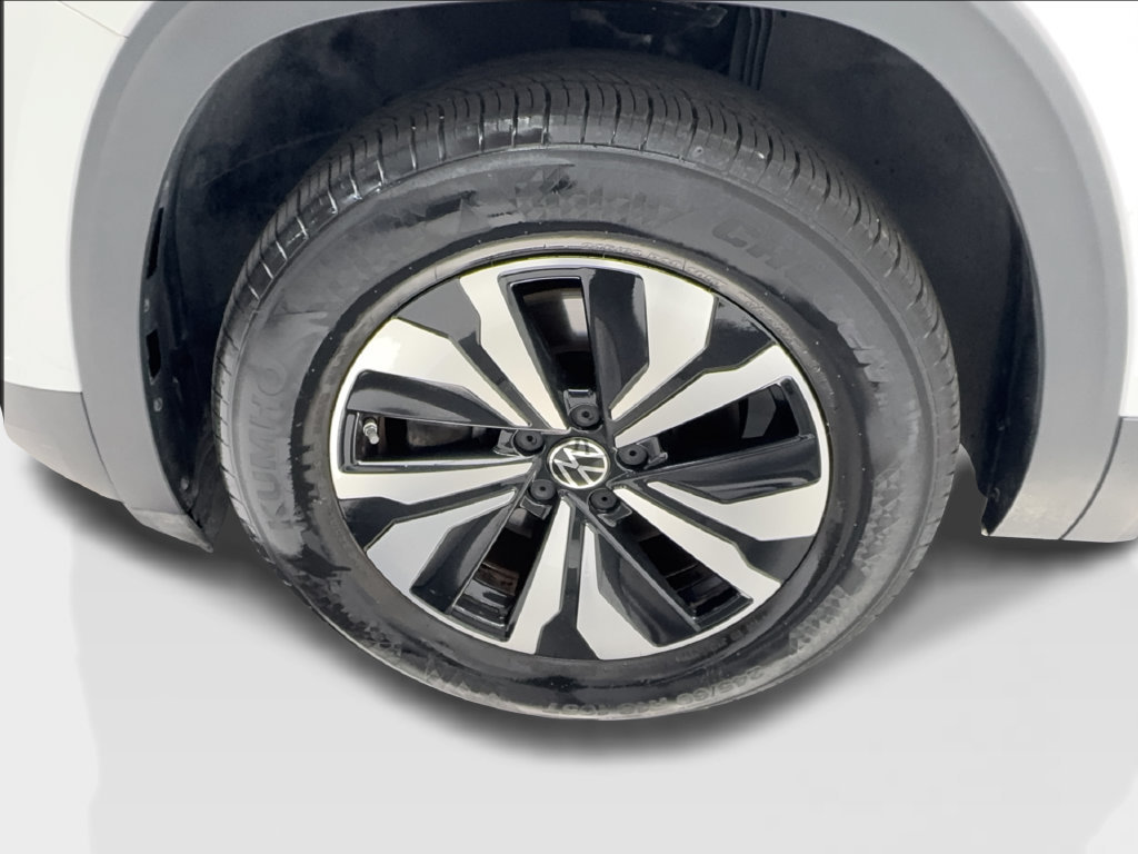 Used 2024 Volkswagen Atlas Cross Sport SE FWD image 14