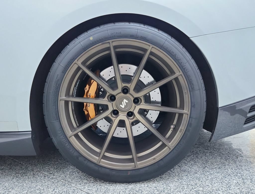 Used 2015 Nissan GT-R Premium AWD/4WD image 14