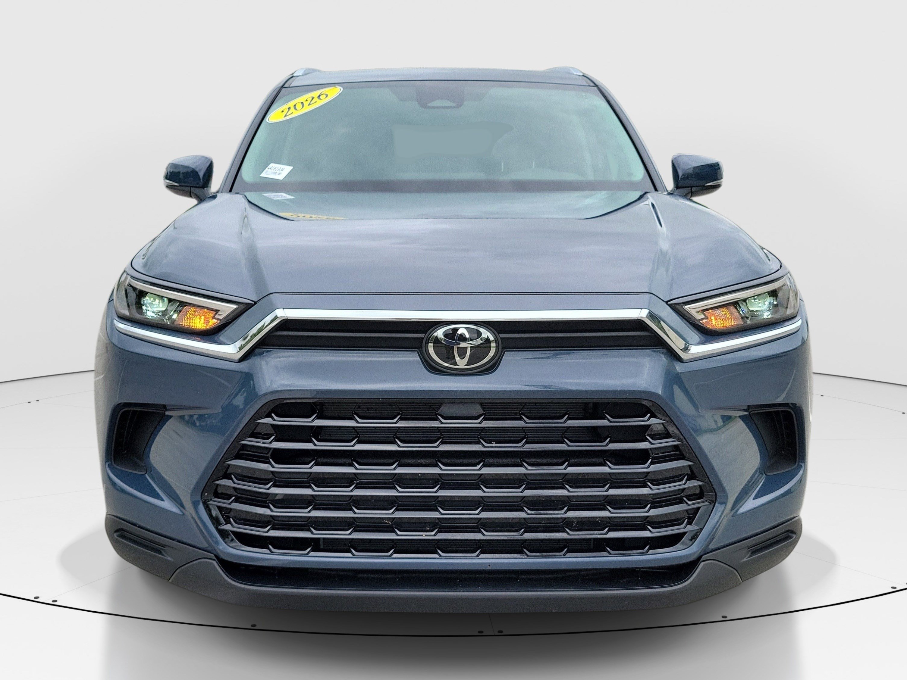 Used 2026 Toyota Grand Highlander FWD image 2