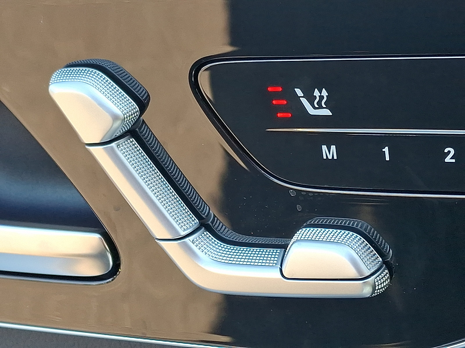 New 2026 Mercedes-Benz GLC 300 4MATIC image 19