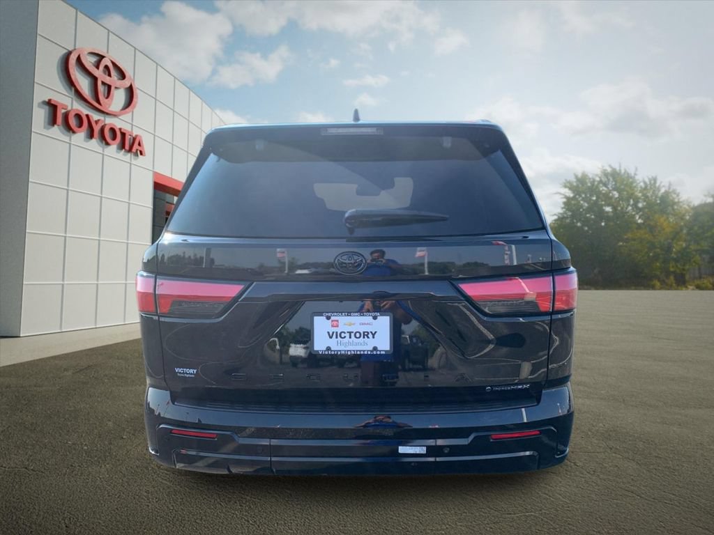 New 2026 Toyota Sequoia Platinum AWD/4WD image 4