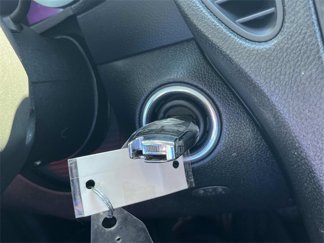 Used 2011 Mercedes-Benz SLK 300 image 31