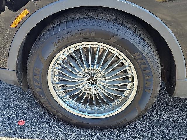 Used 2022 Lincoln Nautilus Reserve FWD image 13