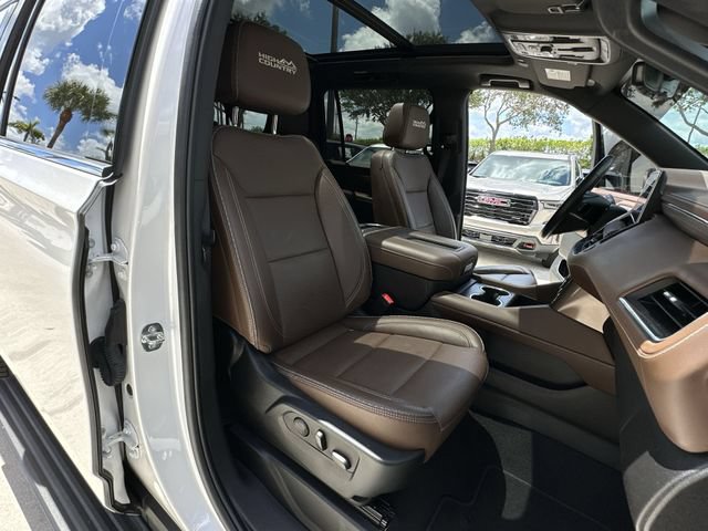 Certified 2023 Chevrolet Suburban High Country w/ Premium Package RWD image 19