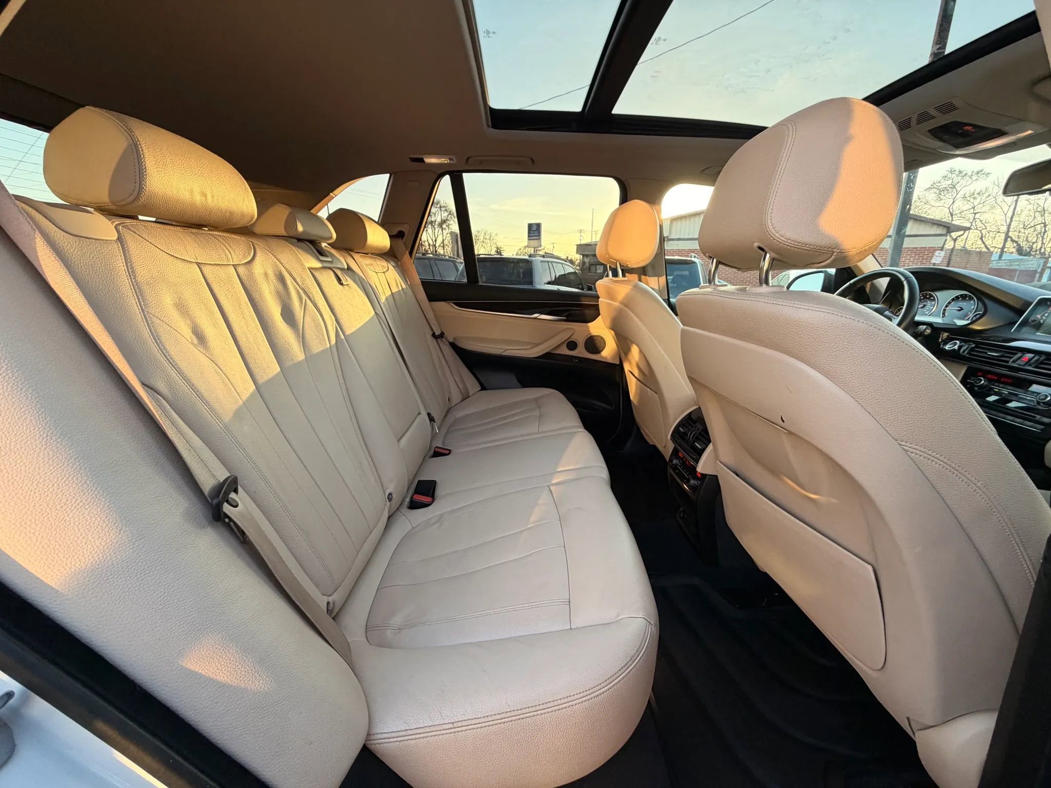 Used 2016 BMW X5 xDrive40e image 23