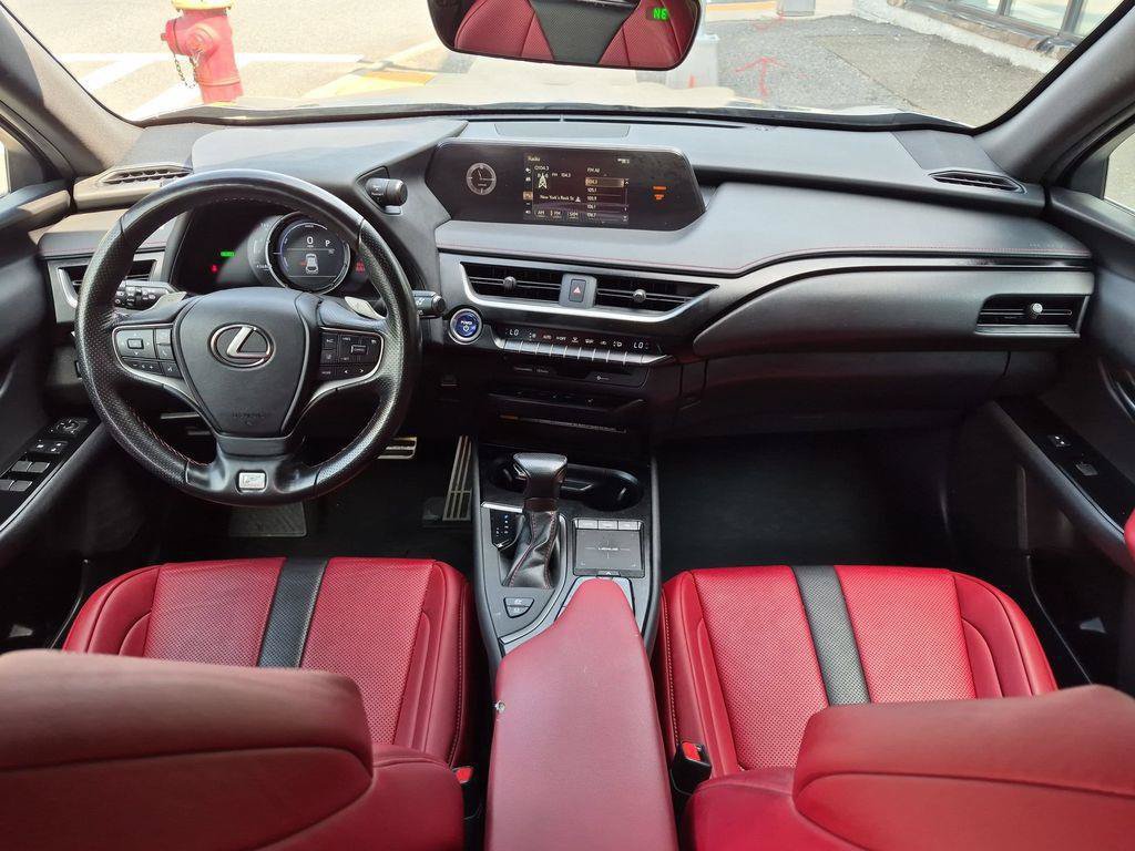 Used 2021 Lexus UX 250h F Sport w/ F Sport Premium Package AWD/4WD image 23
