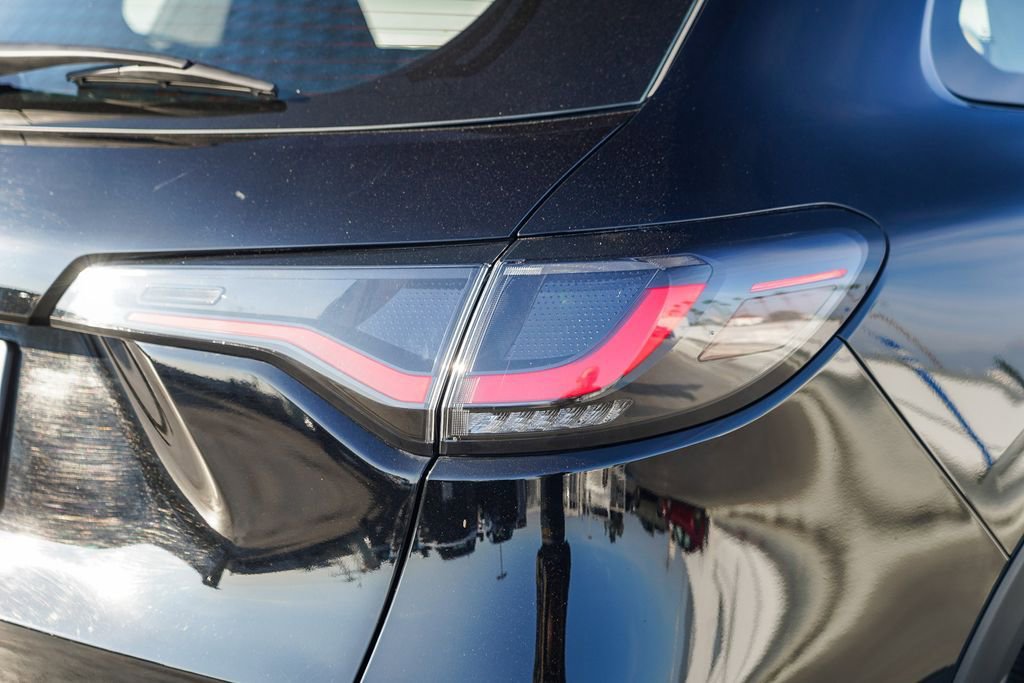 Used 2023 Honda HR-V LX image 10