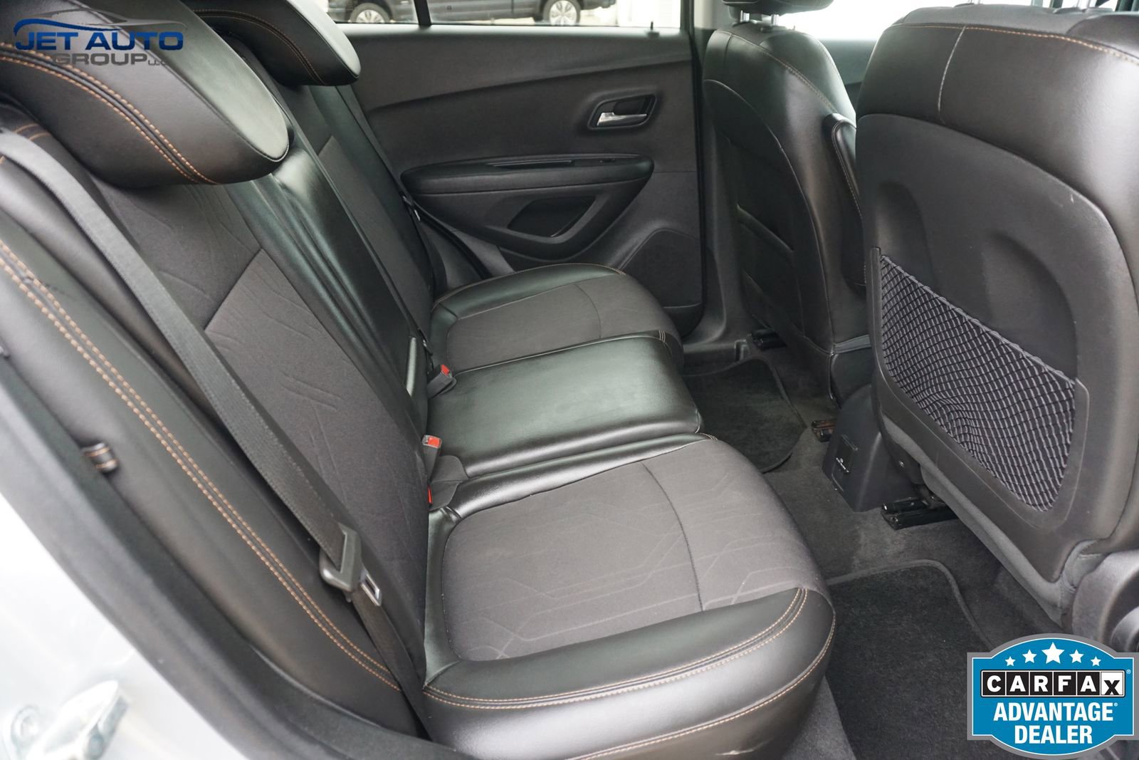 Used 2020 Chevrolet Trax LT w/ LT Convenience Package image 23