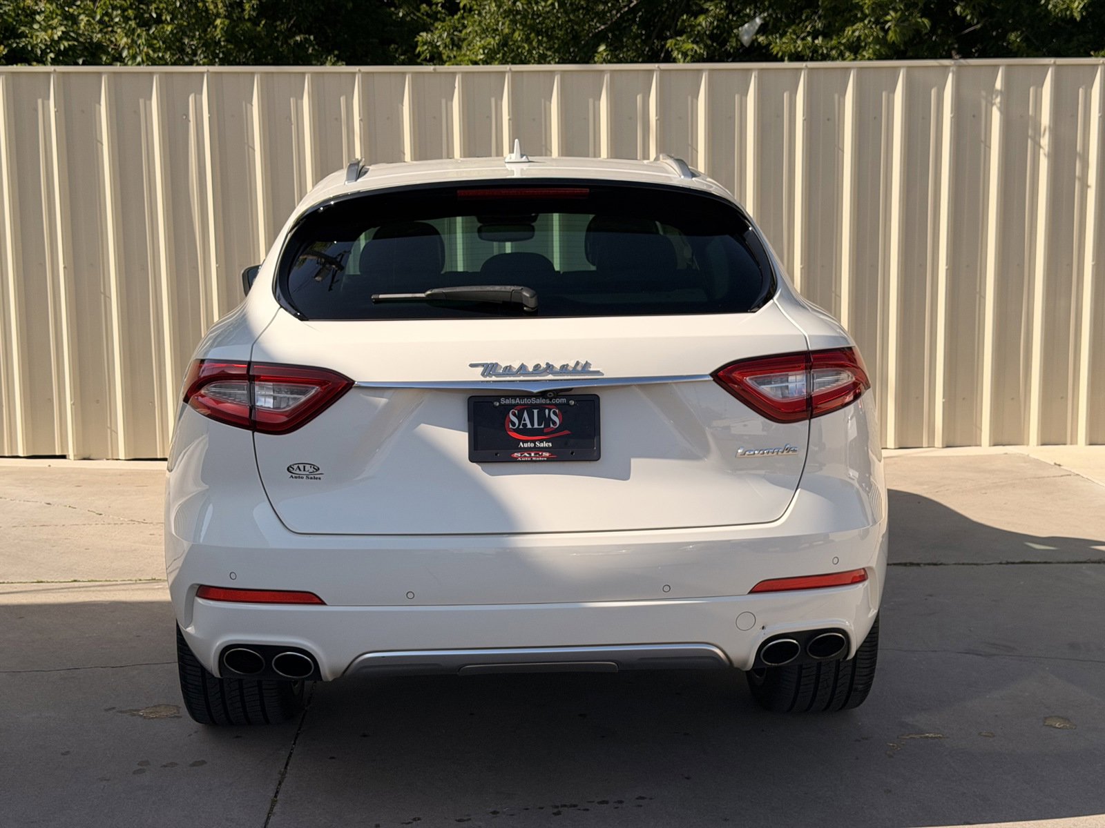Used 2017 Maserati Levante S AWD/4WD image 5