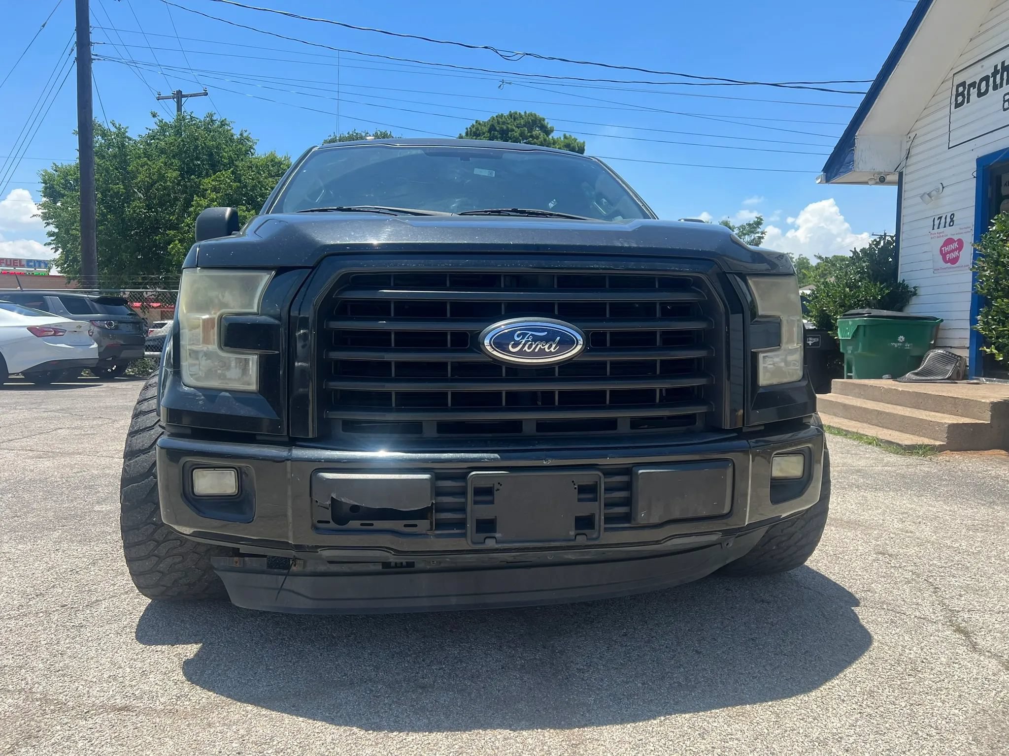 Used 2015 Ford F150 XLT w/ Equipment Group 301A Mid RWD image 2