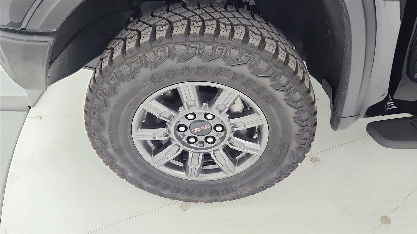 New 2026 GMC Sierra 1500 AT4X AWD/4WD image 16