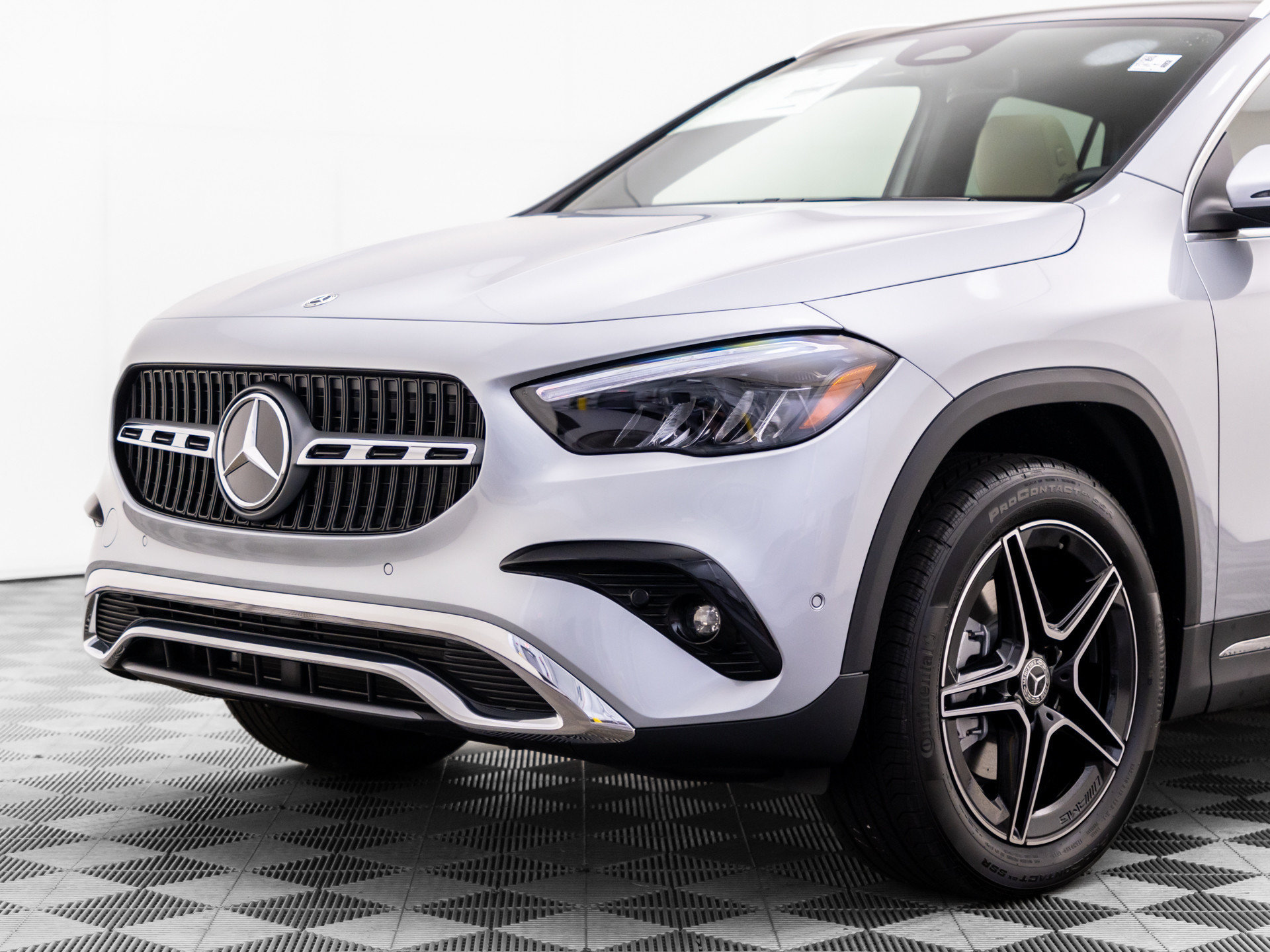 New 2026 Mercedes-Benz GLA 250 4MATIC image 41