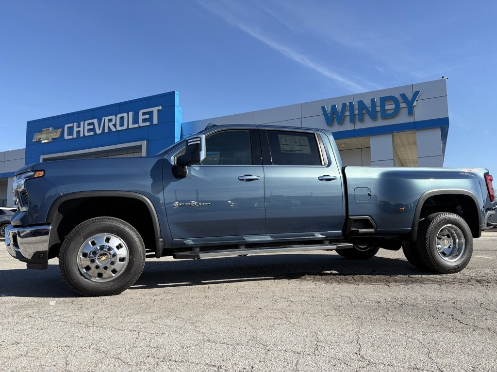 New 2026 Chevrolet Silverado 3500 LTZ w/ LTZ Convenience Package image 9