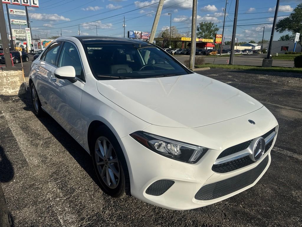 Used 2022 Mercedes-Benz A 220 4MATIC image 5