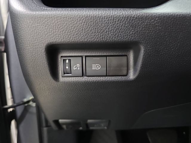 Certified 2024 Toyota RAV4 XLE AWD/4WD image 21