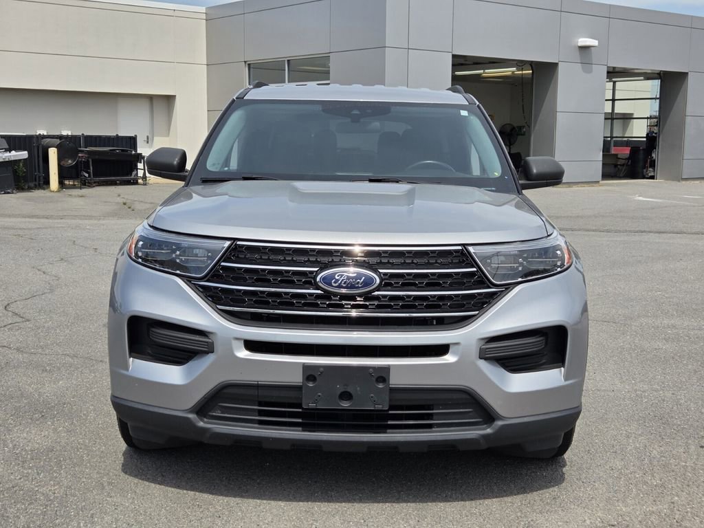 Used 2021 Ford Explorer XLT image 8