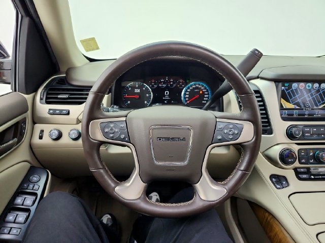 Used 2020 GMC Yukon Denali w/ Open Road Package AWD/4WD image 24